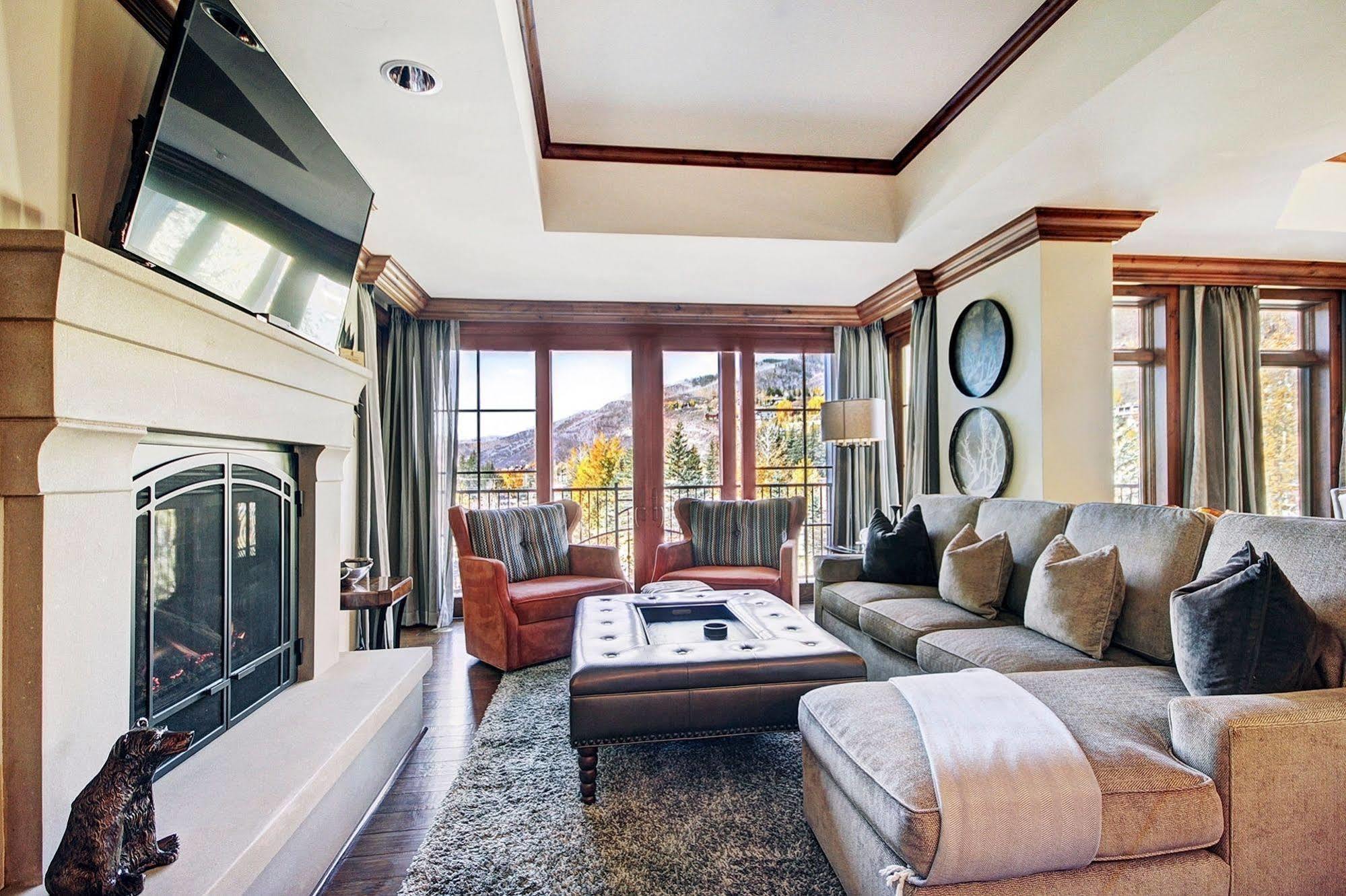 Legendary Lodging At The Ritz Vail Exterior foto